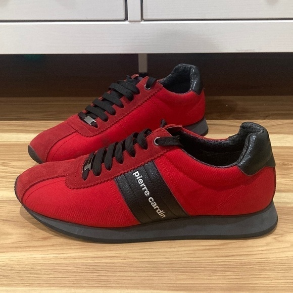 PIERRE Cardin sneakers - Picture 1 of 5